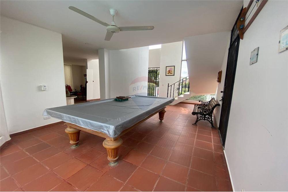 Spectacular Single Family Home